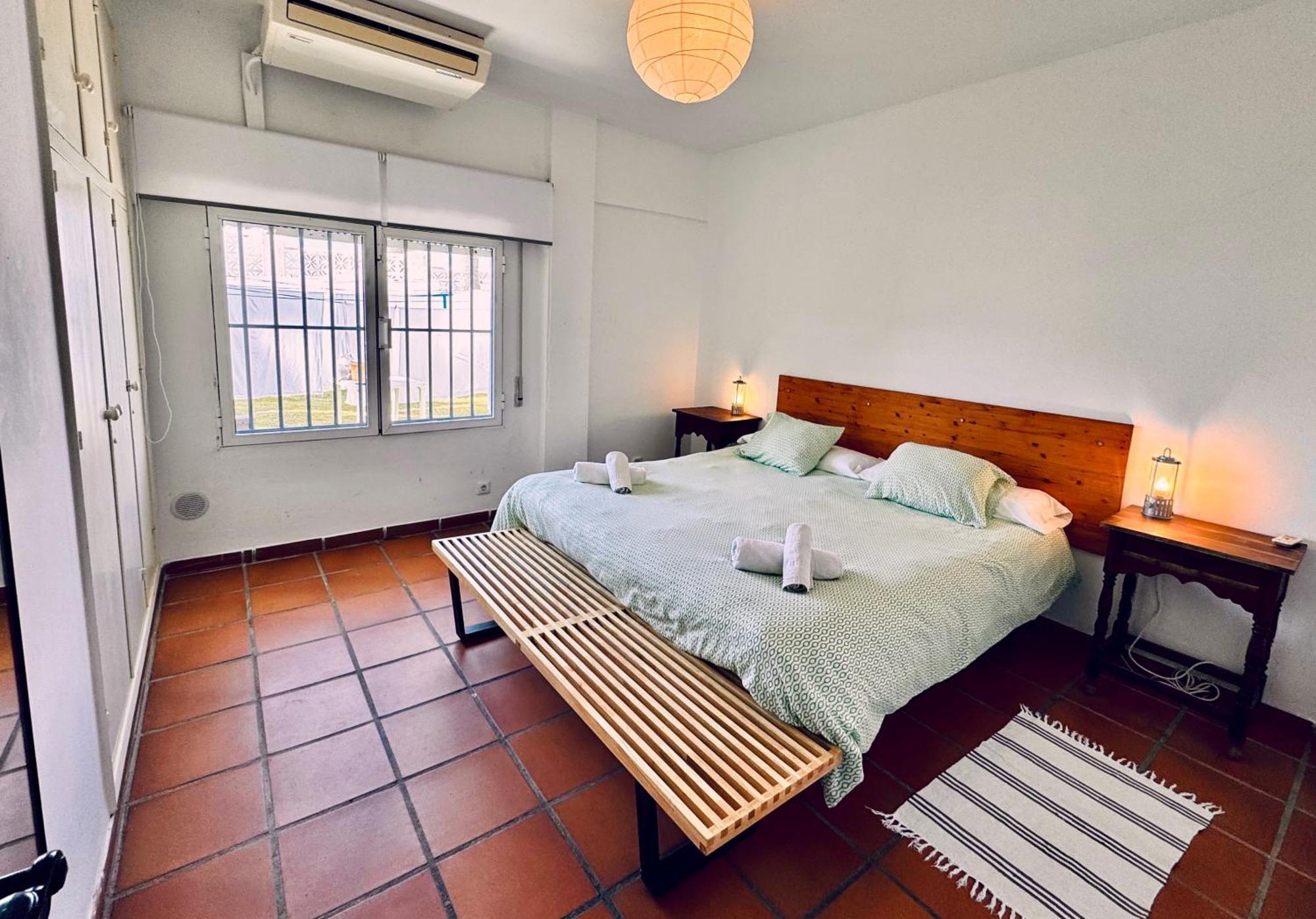 Apartamentos Playa Torrecilla Nerja Habitación foto